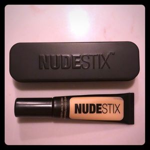 Nudestix tinted cover foundation